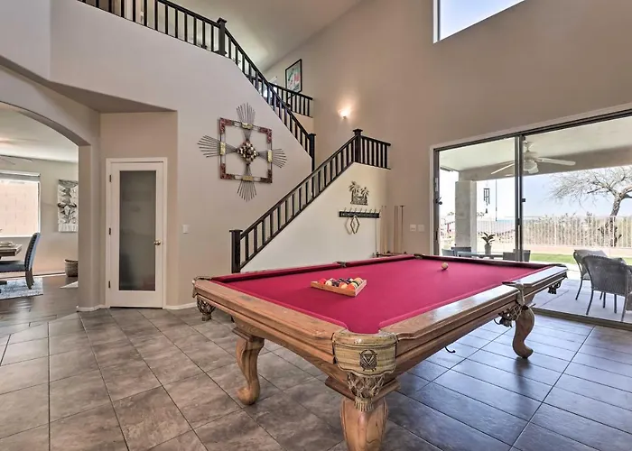 1/2 Mi To Lake: Family W/ Hot Tub In Goodyear Holiday home Liberty