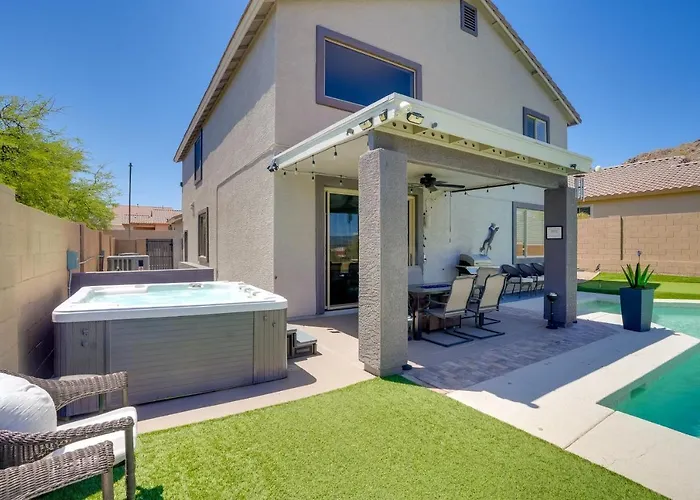 1/2 Mi To Lake: Family W/ Hot Tub In Goodyear Liberty