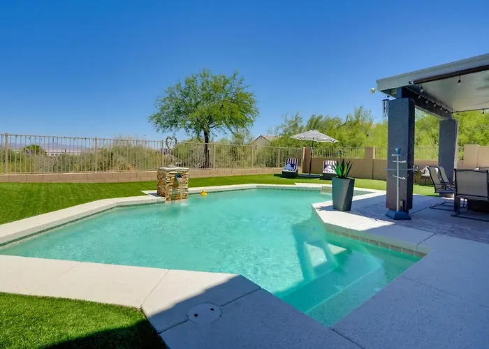 1/2 Mi To Lake: Family W/ Hot Tub In Goodyear Holiday home Liberty